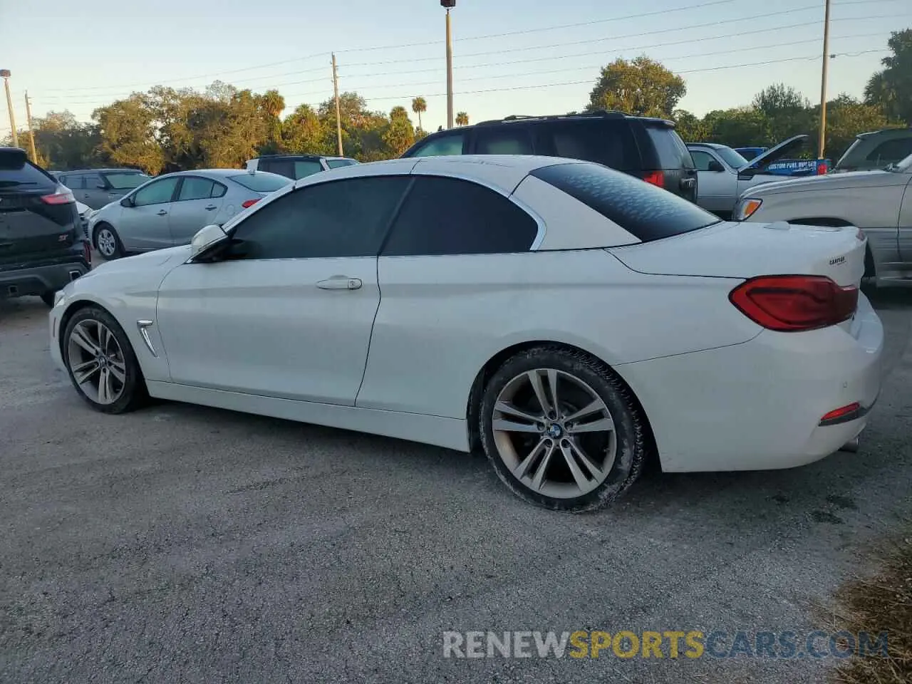 2 Photograph of a damaged car WBA4Z5C5XKEE17045 BMW 4 SERIES 2019