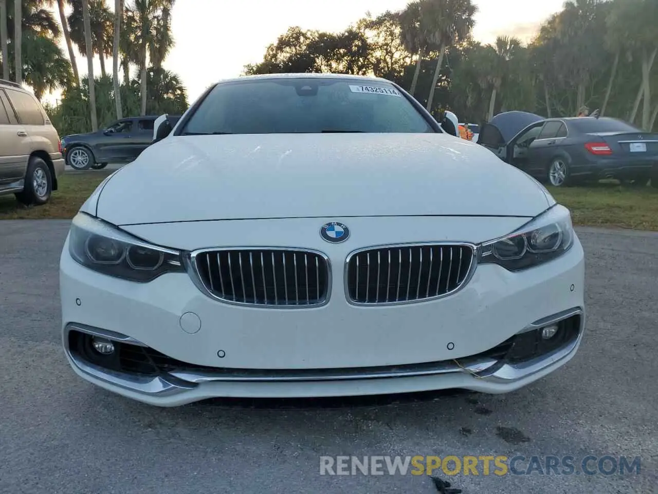 5 Photograph of a damaged car WBA4Z5C5XKEE17045 BMW 4 SERIES 2019