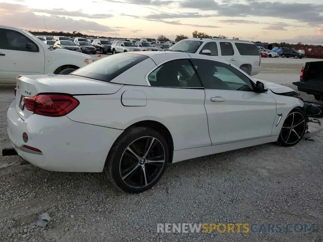 3 Photograph of a damaged car WBA4Z7C58KEF54433 BMW 4 SERIES 2019