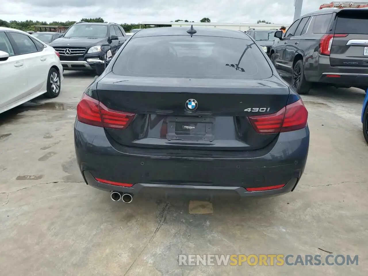 6 Photograph of a damaged car WBA4J1C02LBU67653 BMW 4 SERIES 2020