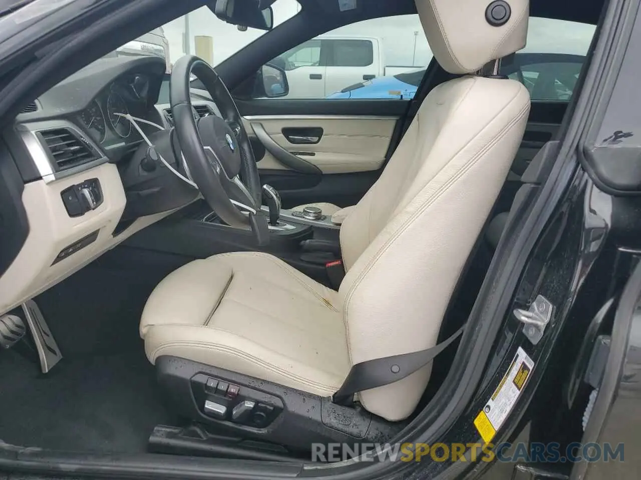 7 Photograph of a damaged car WBA4J1C02LBU67653 BMW 4 SERIES 2020