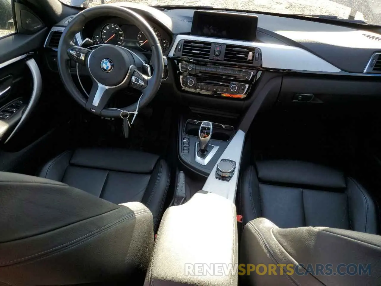 8 Photograph of a damaged car WBA4J1C03LBU67600 BMW 4 SERIES 2020