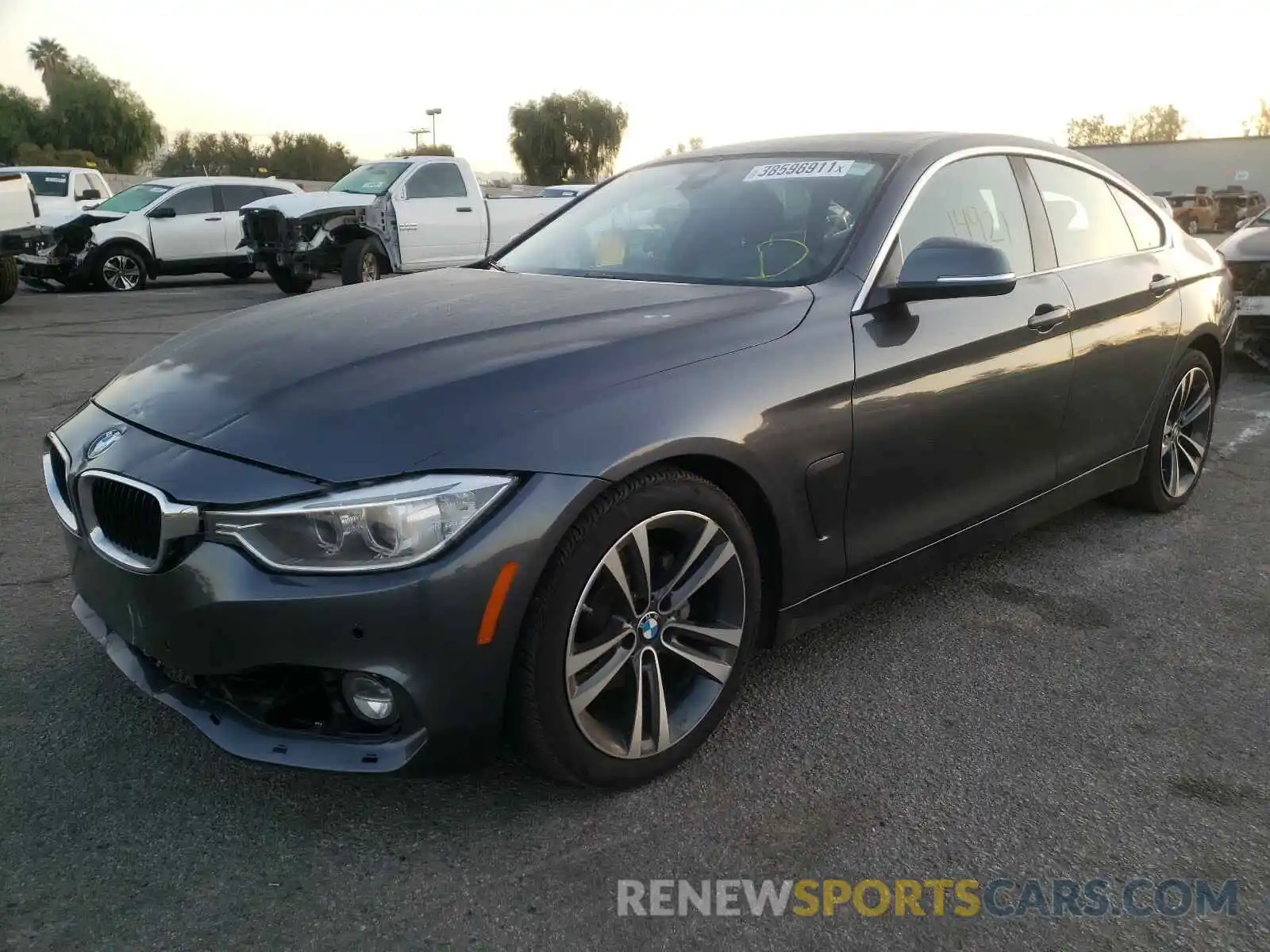 2 Photograph of a damaged car WBA4J1C06LCE34720 BMW 4 SERIES 2020