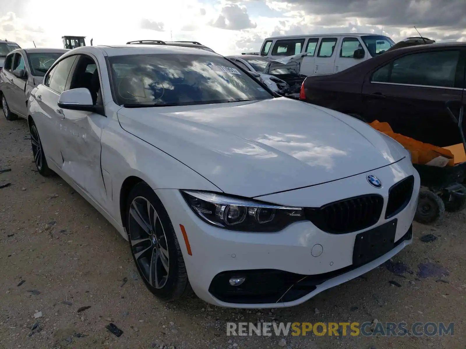 1 Photograph of a damaged car WBA4J1C07LCE20597 BMW 4 SERIES 2020