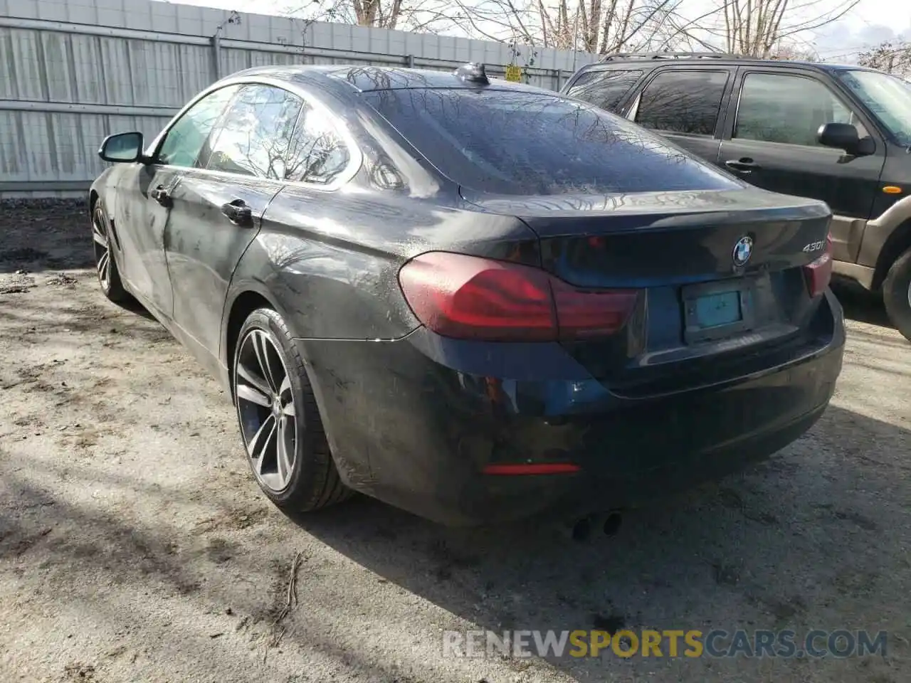 3 Photograph of a damaged car WBA4J1C09LCE61121 BMW 4 SERIES 2020