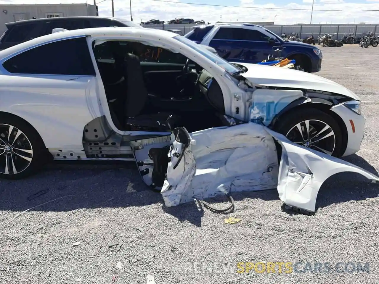 9 Photograph of a damaged car WBA4W3C03LFH08791 BMW 4 SERIES 2020