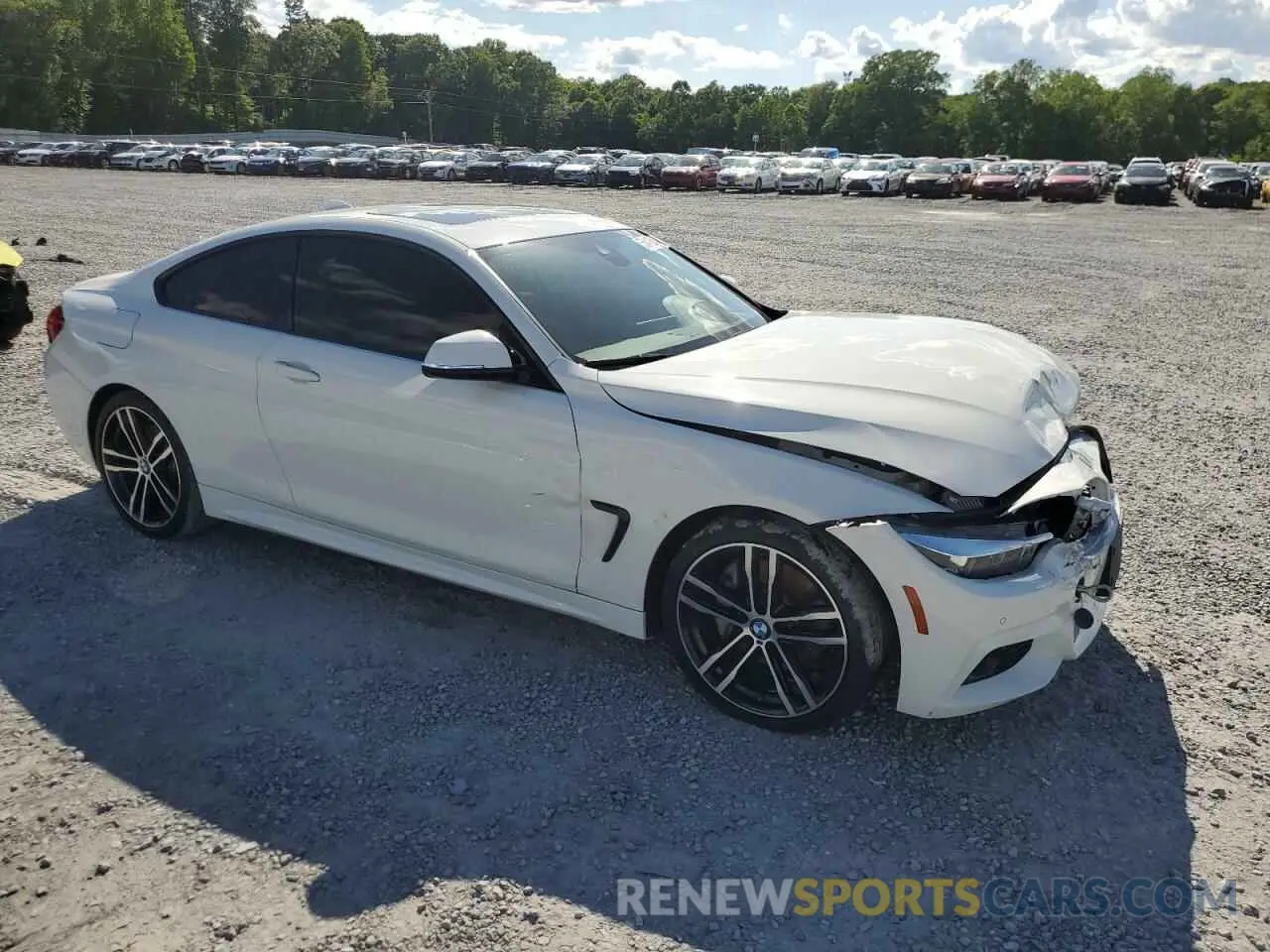 4 Photograph of a damaged car WBA4W3C04LFJ79834 BMW 4 SERIES 2020