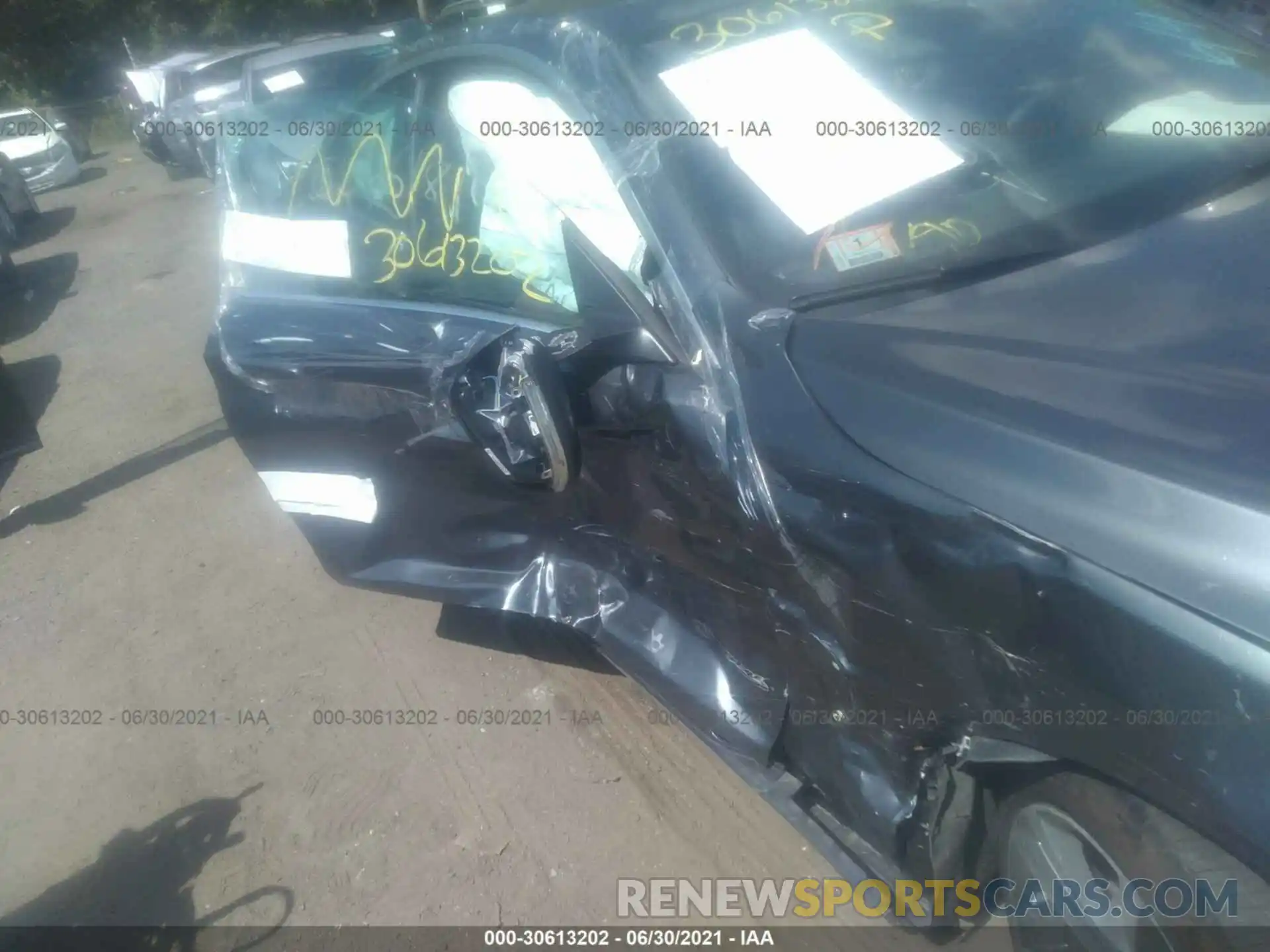 6 Photograph of a damaged car WBA4W5C04LFJ06457 BMW 4 SERIES 2020