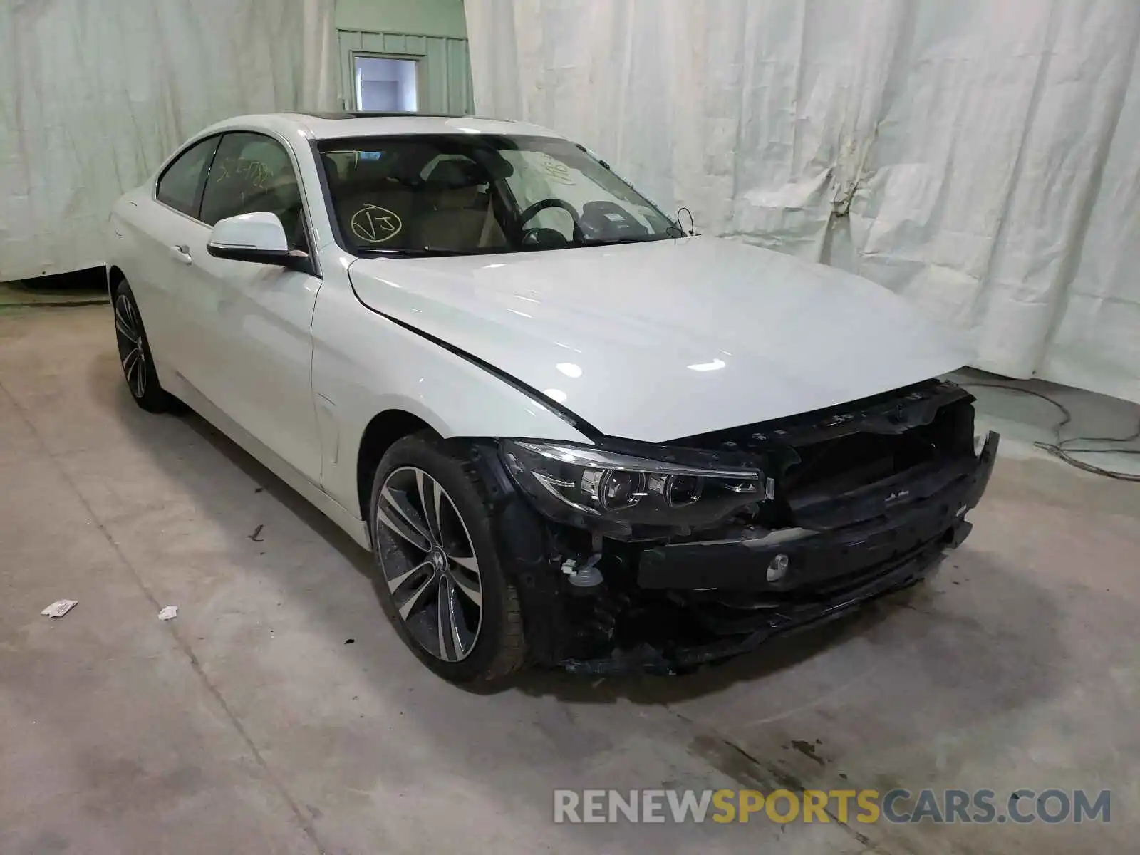 1 Photograph of a damaged car WBA4W5C07LFJ06470 BMW 4 SERIES 2020