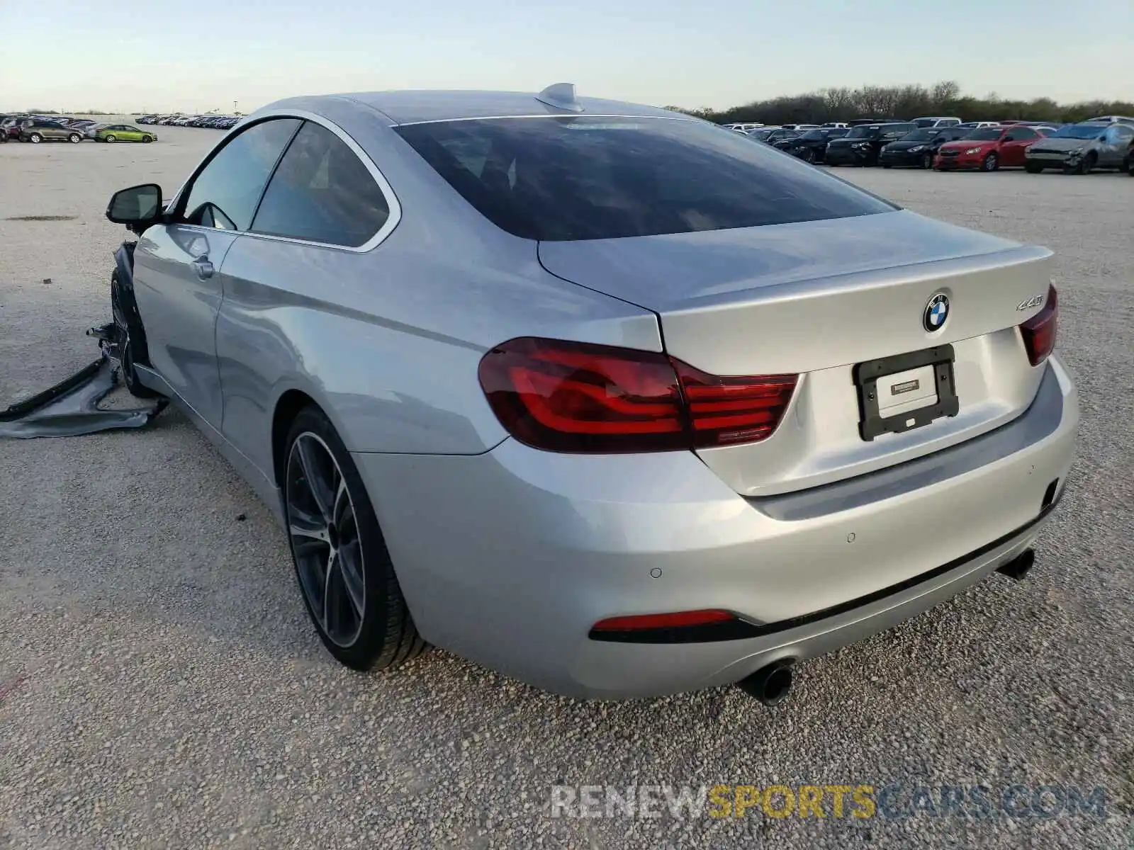 3 Photograph of a damaged car WBA4W7C04LFH14705 BMW 4 SERIES 2020