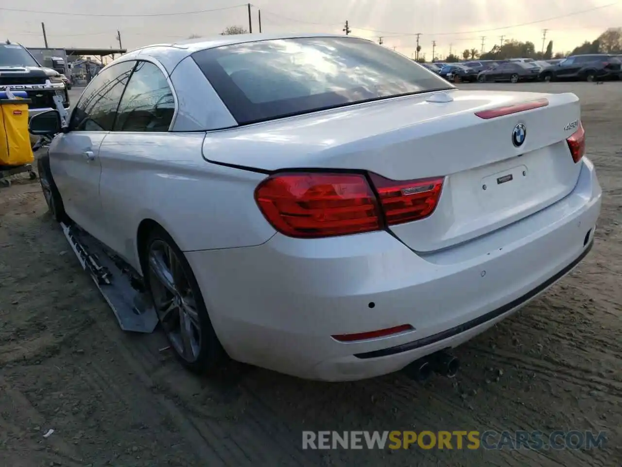 3 Photograph of a damaged car WBA4Z1C05L5N48038 BMW 4 SERIES 2020