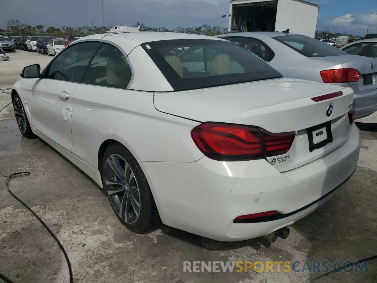 2 Photograph of a damaged car WBA4Z1C07L5R79321 BMW 4 SERIES 2020