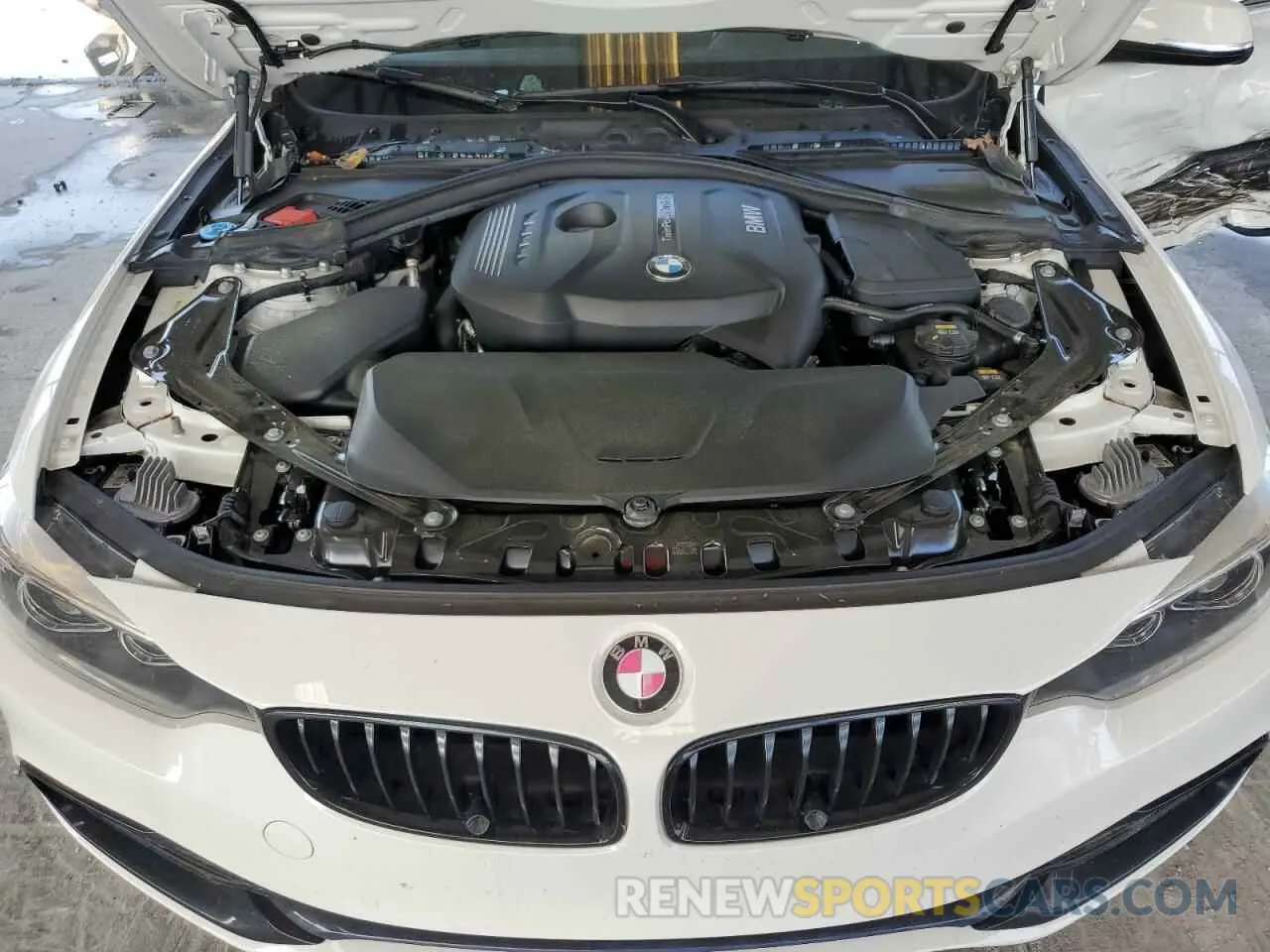 11 Photograph of a damaged car WBA4Z1C08L5N49393 BMW 4 SERIES 2020