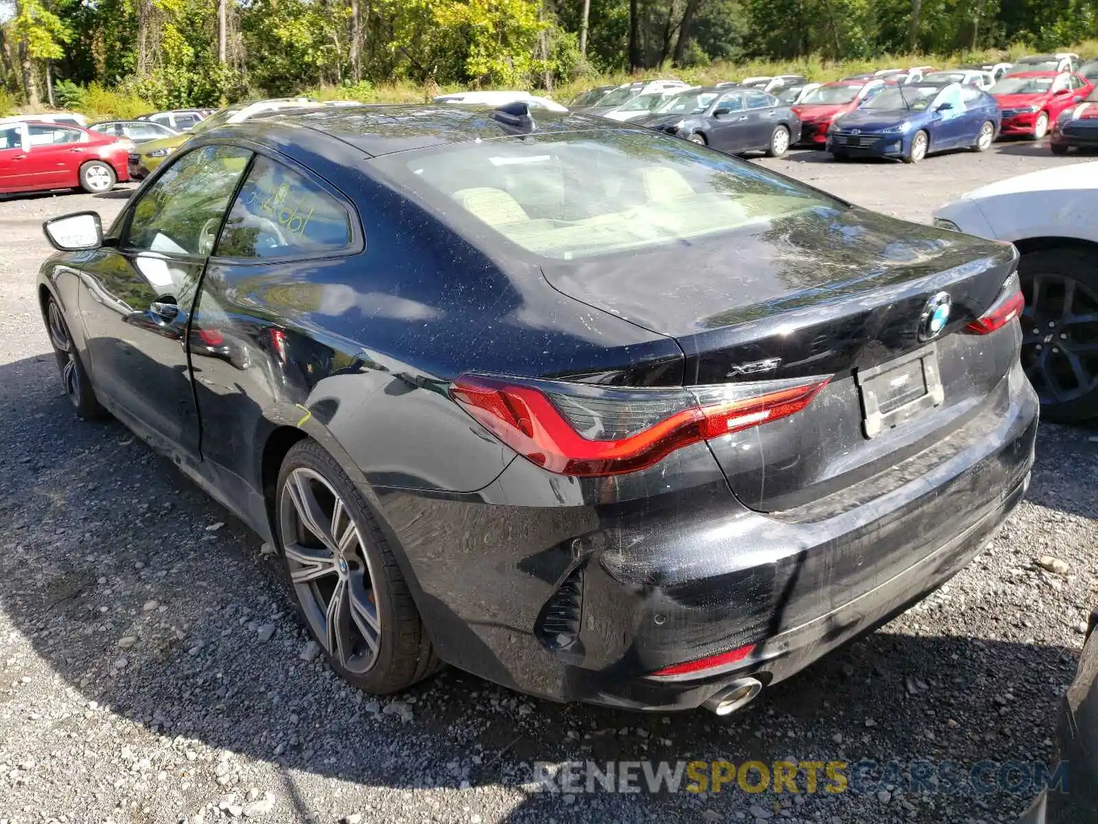 3 Photograph of a damaged car WBA73AP09MCH00735 BMW 4 SERIES 2021