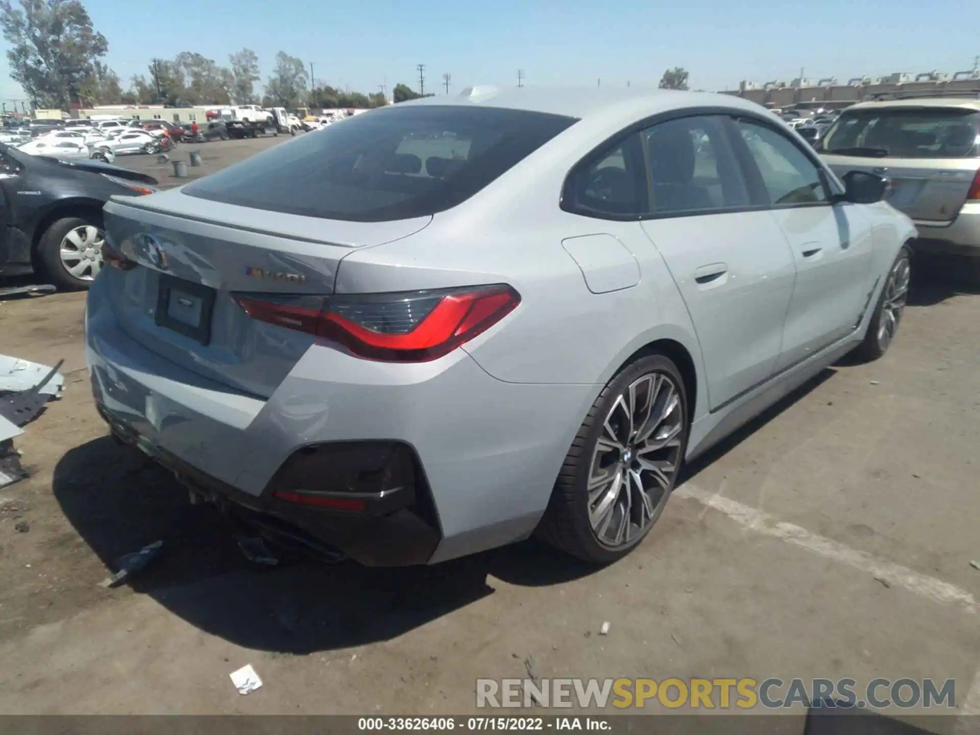 4 Photograph of a damaged car WBA13AW00NFM22263 BMW 4 SERIES 2022