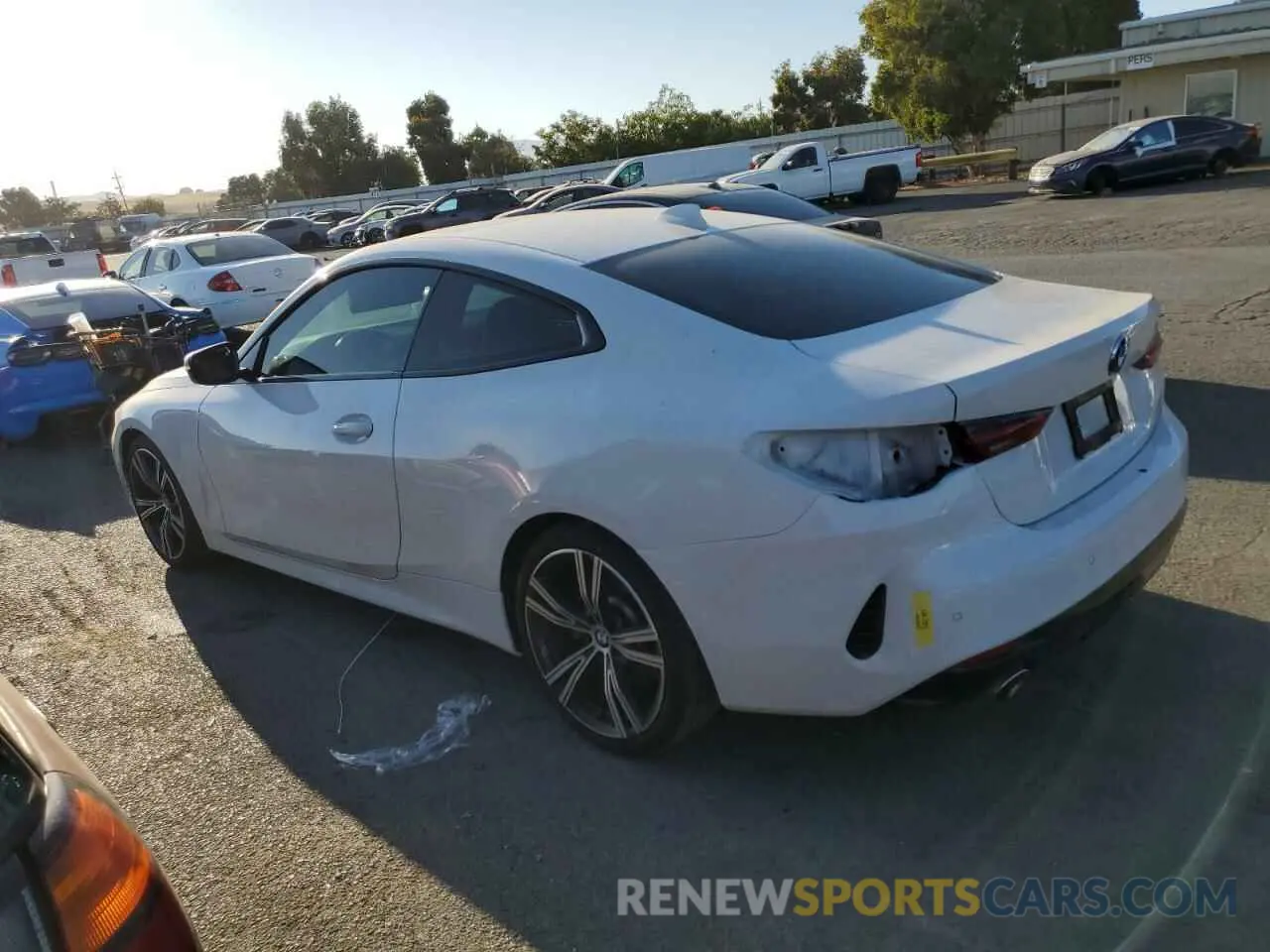 2 Photograph of a damaged car WBA53AP04NCJ27118 BMW 4 SERIES 2022