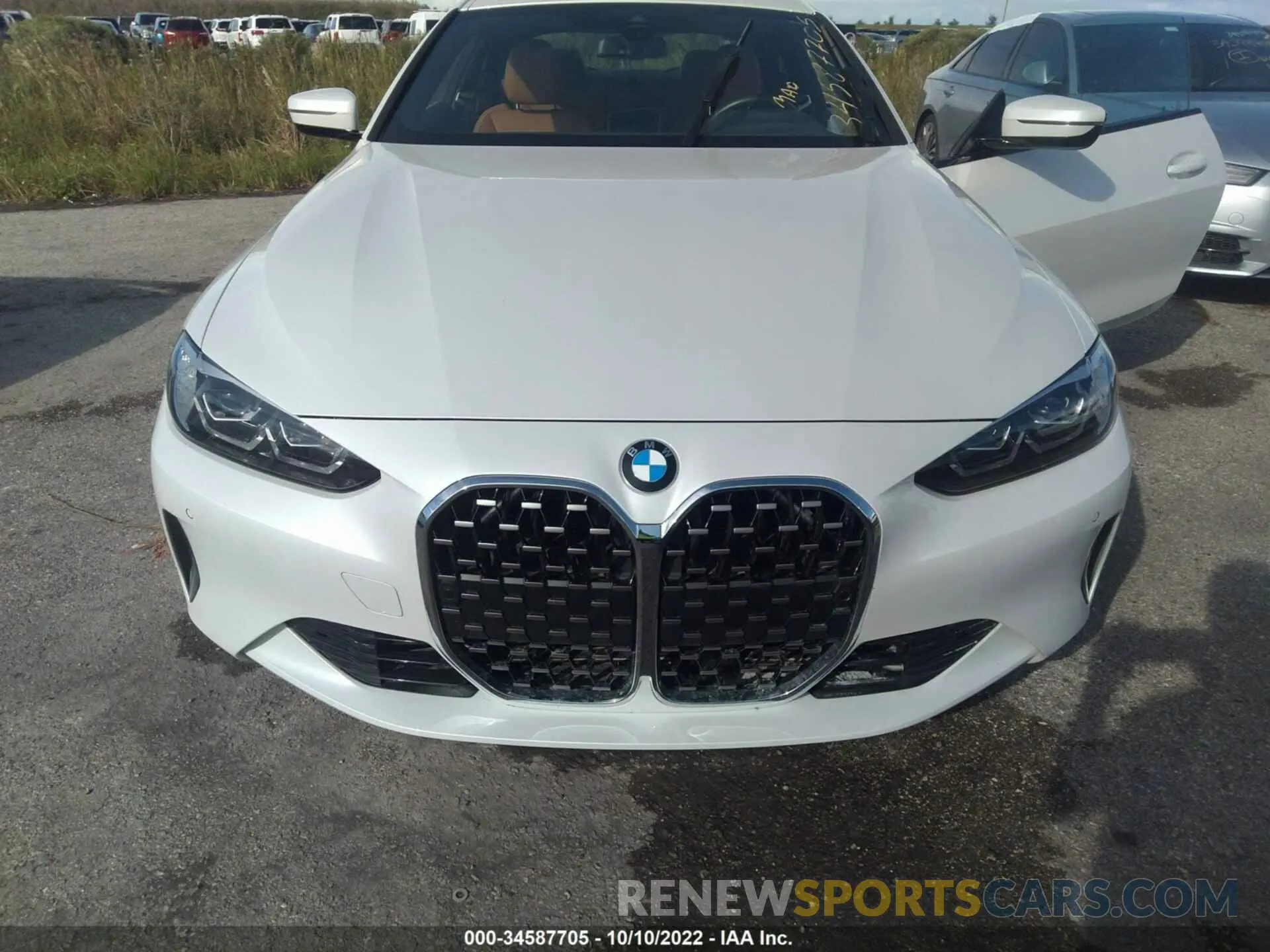 6 Photograph of a damaged car WBA53AP08NCJ61708 BMW 4 SERIES 2022