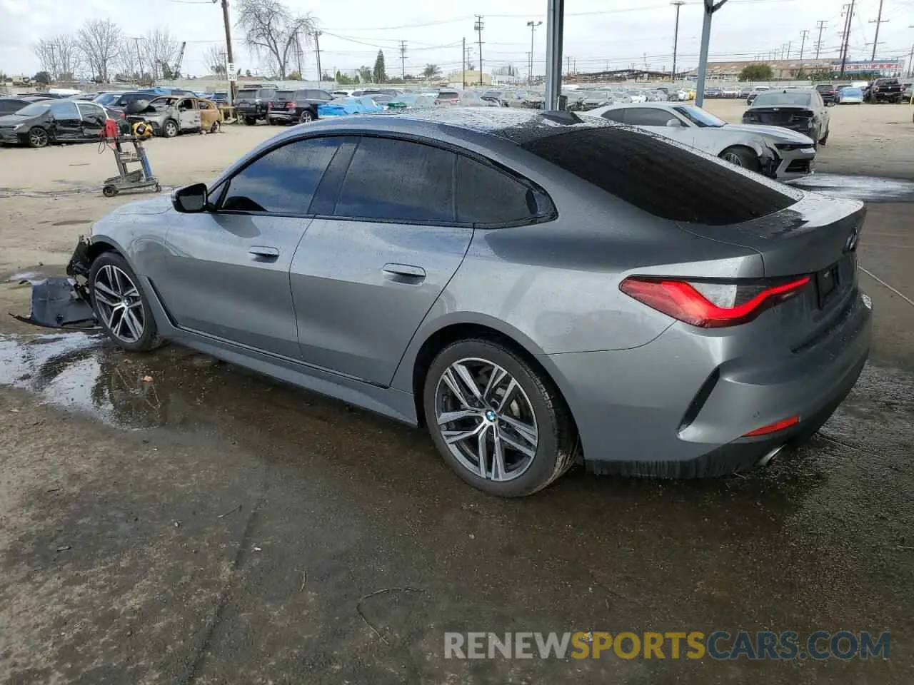 2 Photograph of a damaged car WBA63AV00NFM69588 BMW 4 SERIES 2022