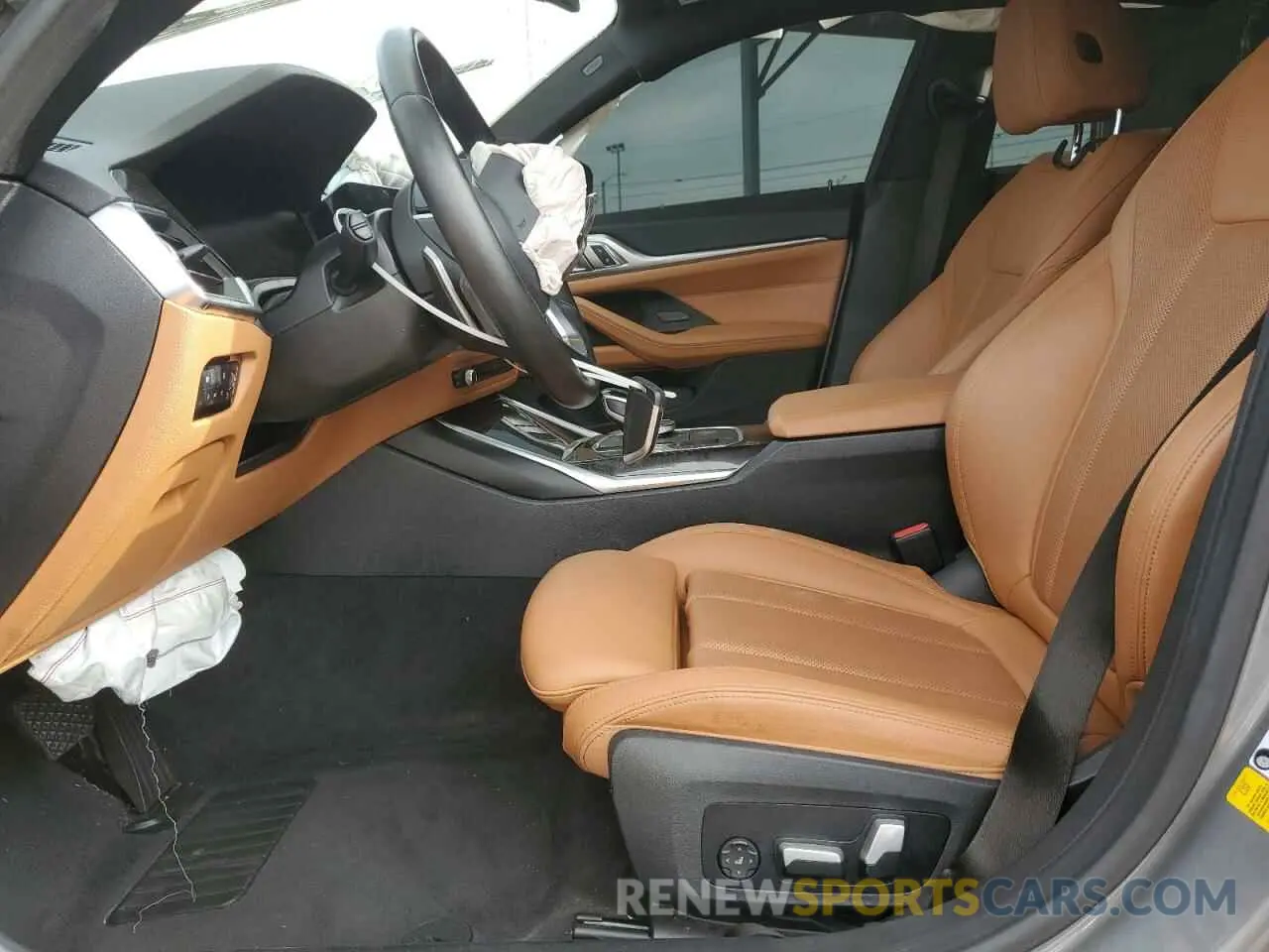 7 Photograph of a damaged car WBA63AV00NFM69588 BMW 4 SERIES 2022