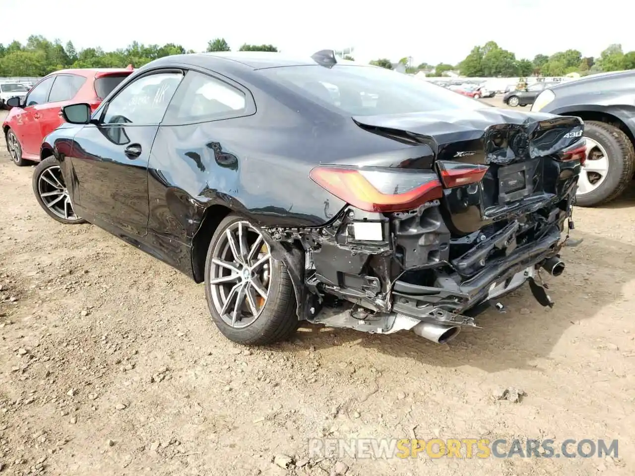 3 Photograph of a damaged car WBA73AP00NCH68634 BMW 4 SERIES 2022