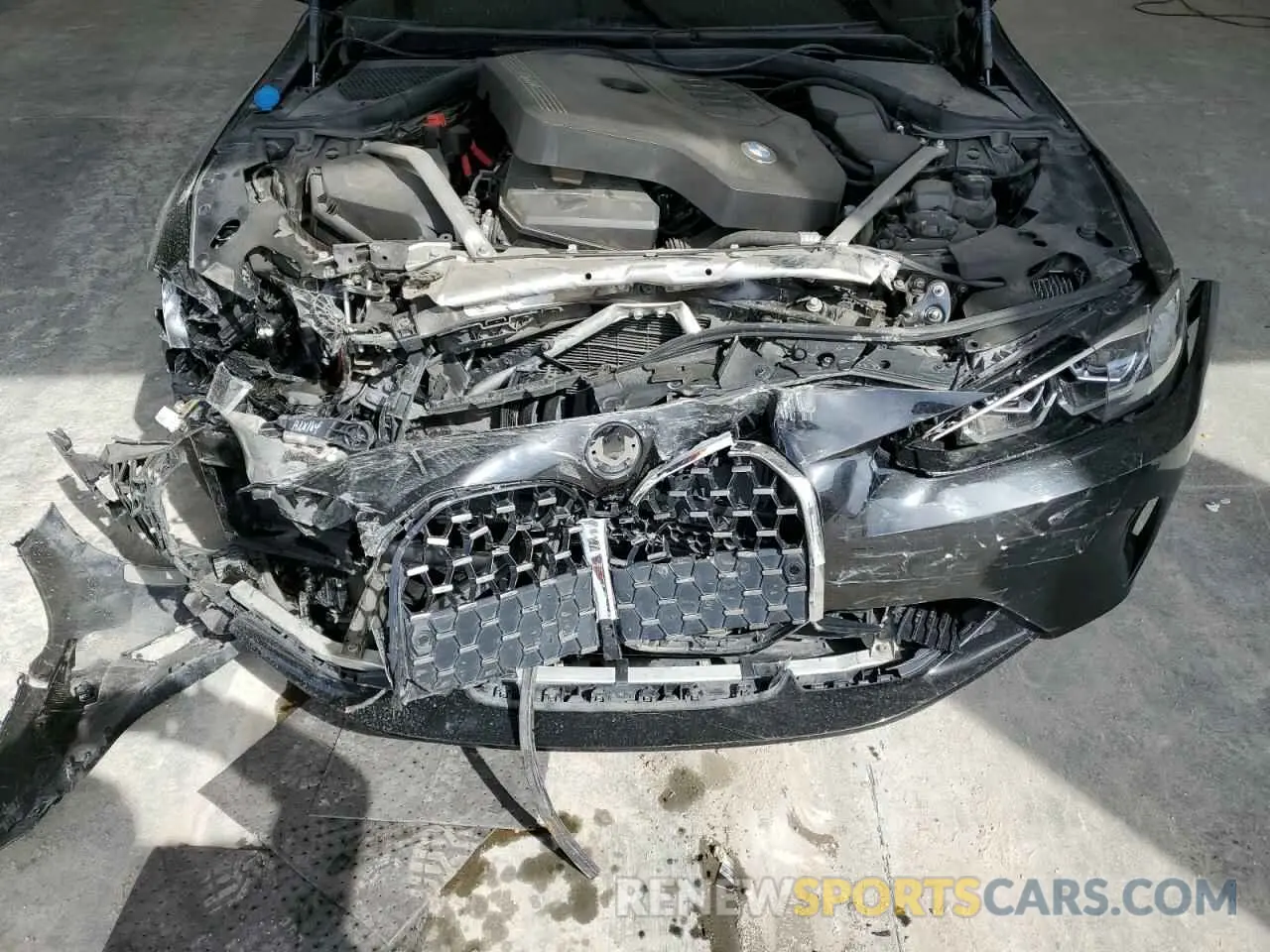 13 Photograph of a damaged car WBA73AP06NCH67486 BMW 4 SERIES 2022