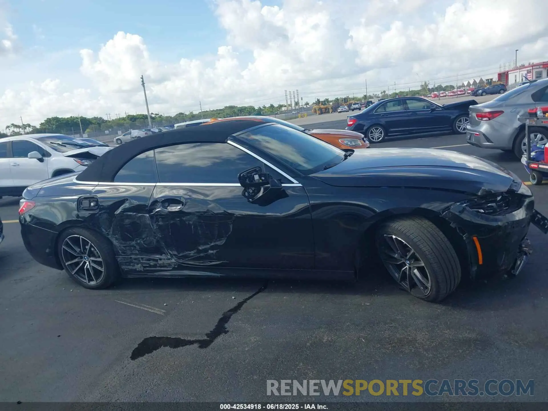13 Photograph of a damaged car WBA23AT03PCL81706 BMW 4 SERIES 2023