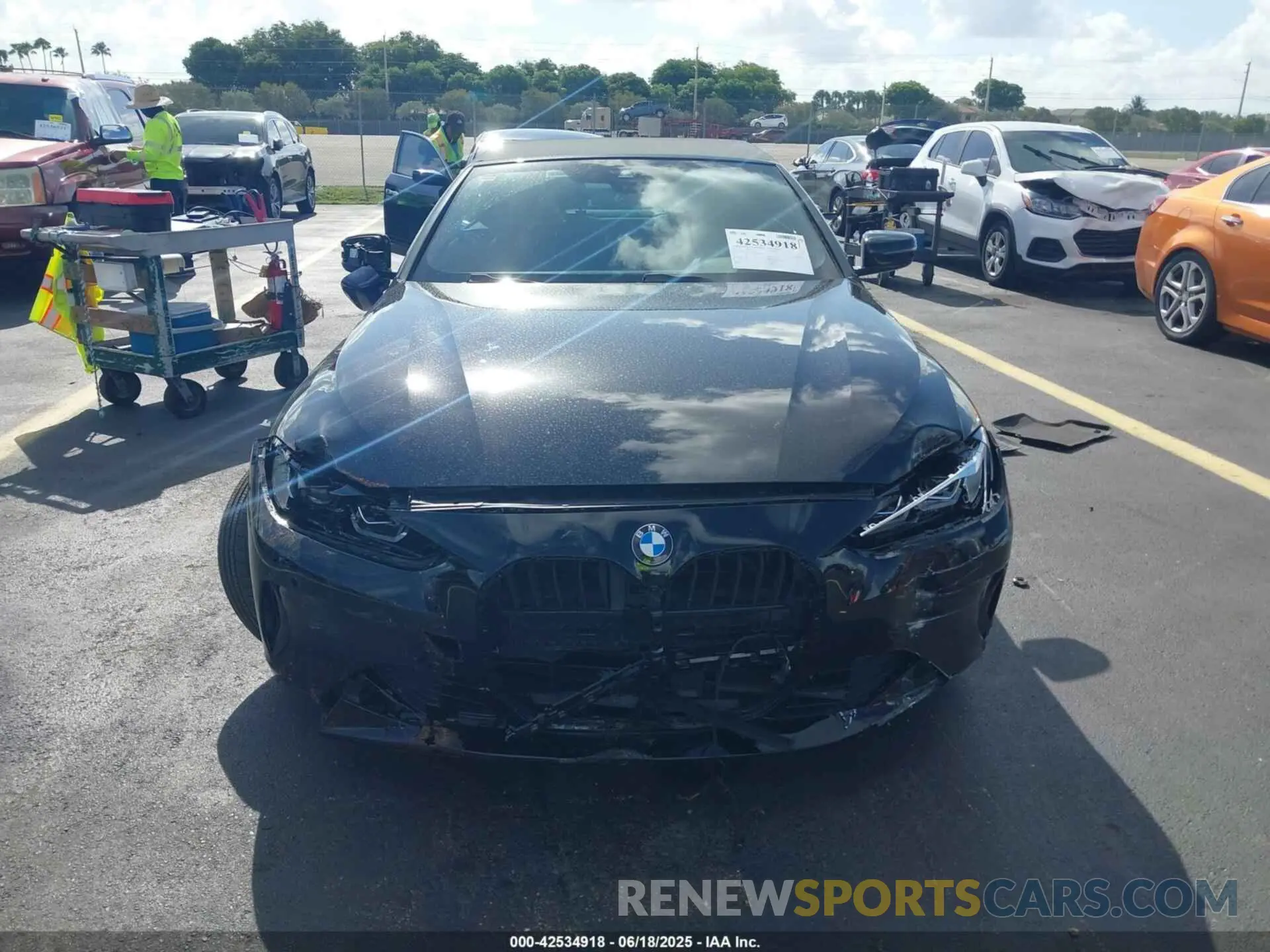 6 Photograph of a damaged car WBA23AT03PCL81706 BMW 4 SERIES 2023
