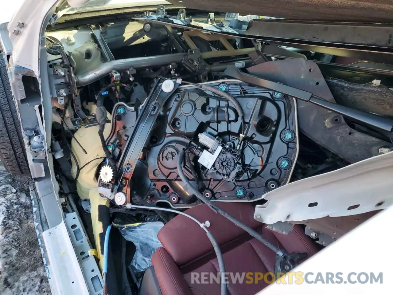 8 Photograph of a damaged car WBA73AV09PFP14511 BMW 4 SERIES 2023