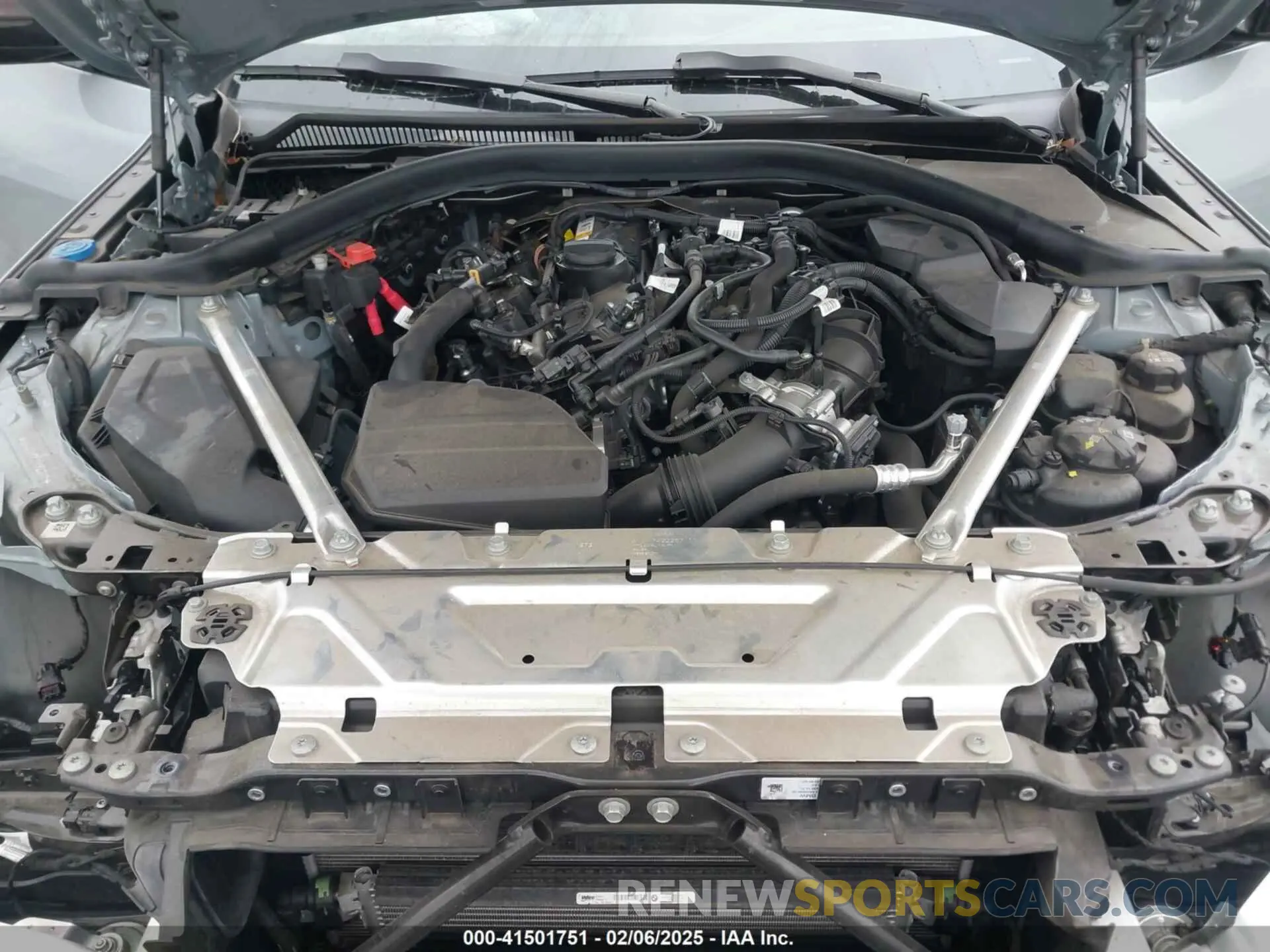 10 Photograph of a damaged car WBA23AT03RCP22962 BMW 4 SERIES 2024