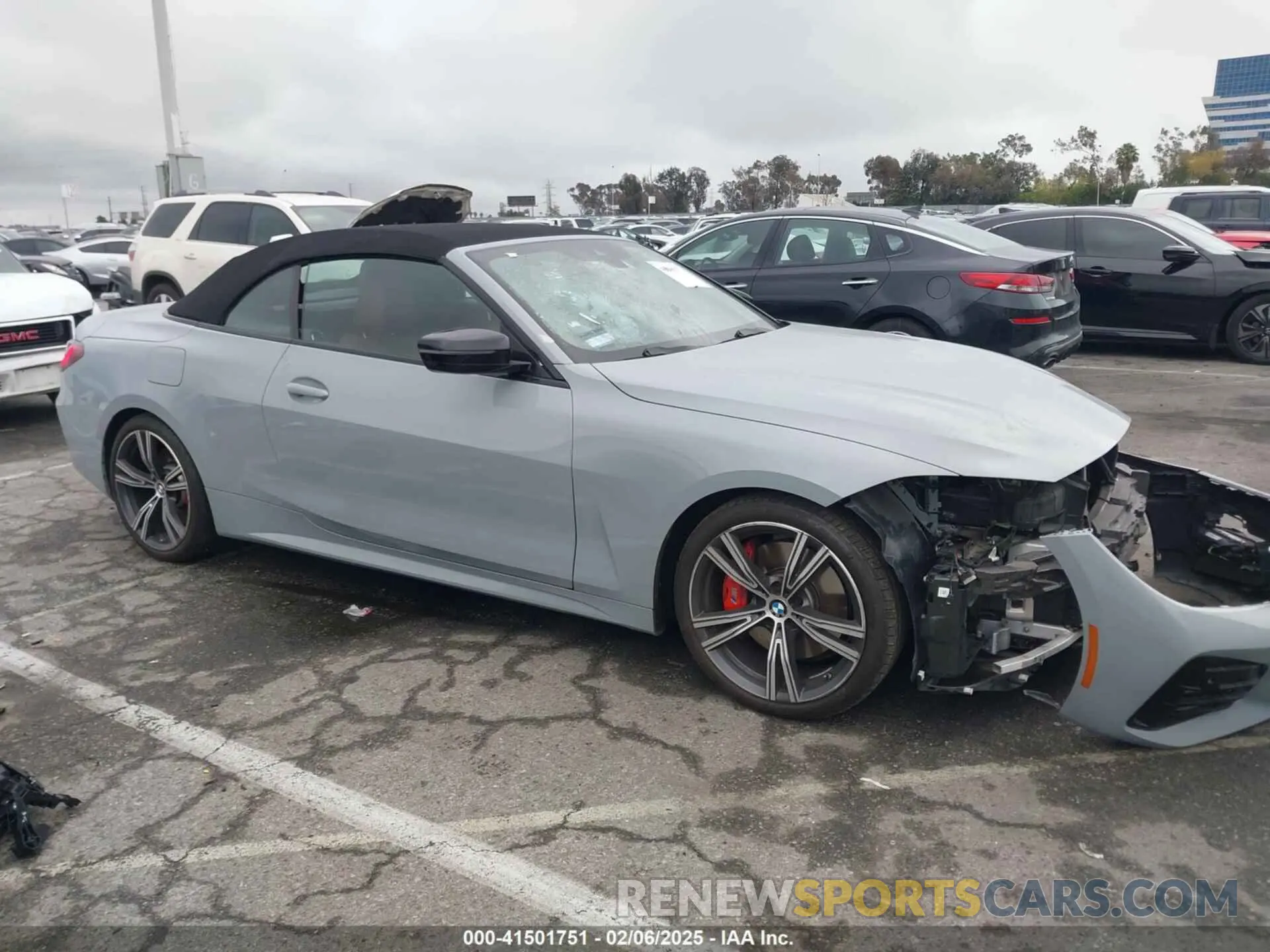 14 Photograph of a damaged car WBA23AT03RCP22962 BMW 4 SERIES 2024