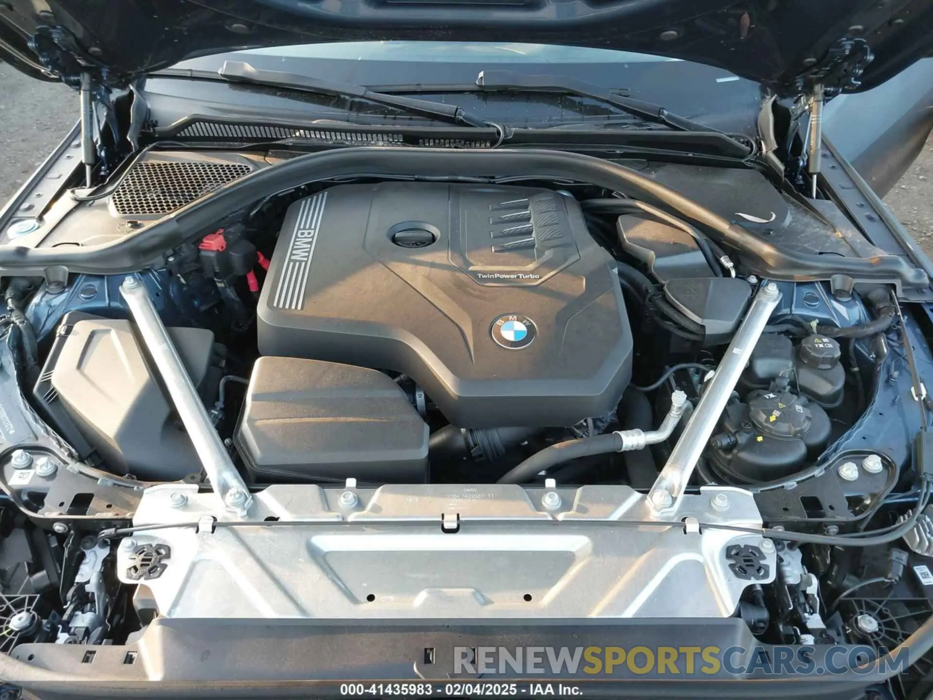 10 Photograph of a damaged car WBA23AT07RCP27372 BMW 4 SERIES 2024