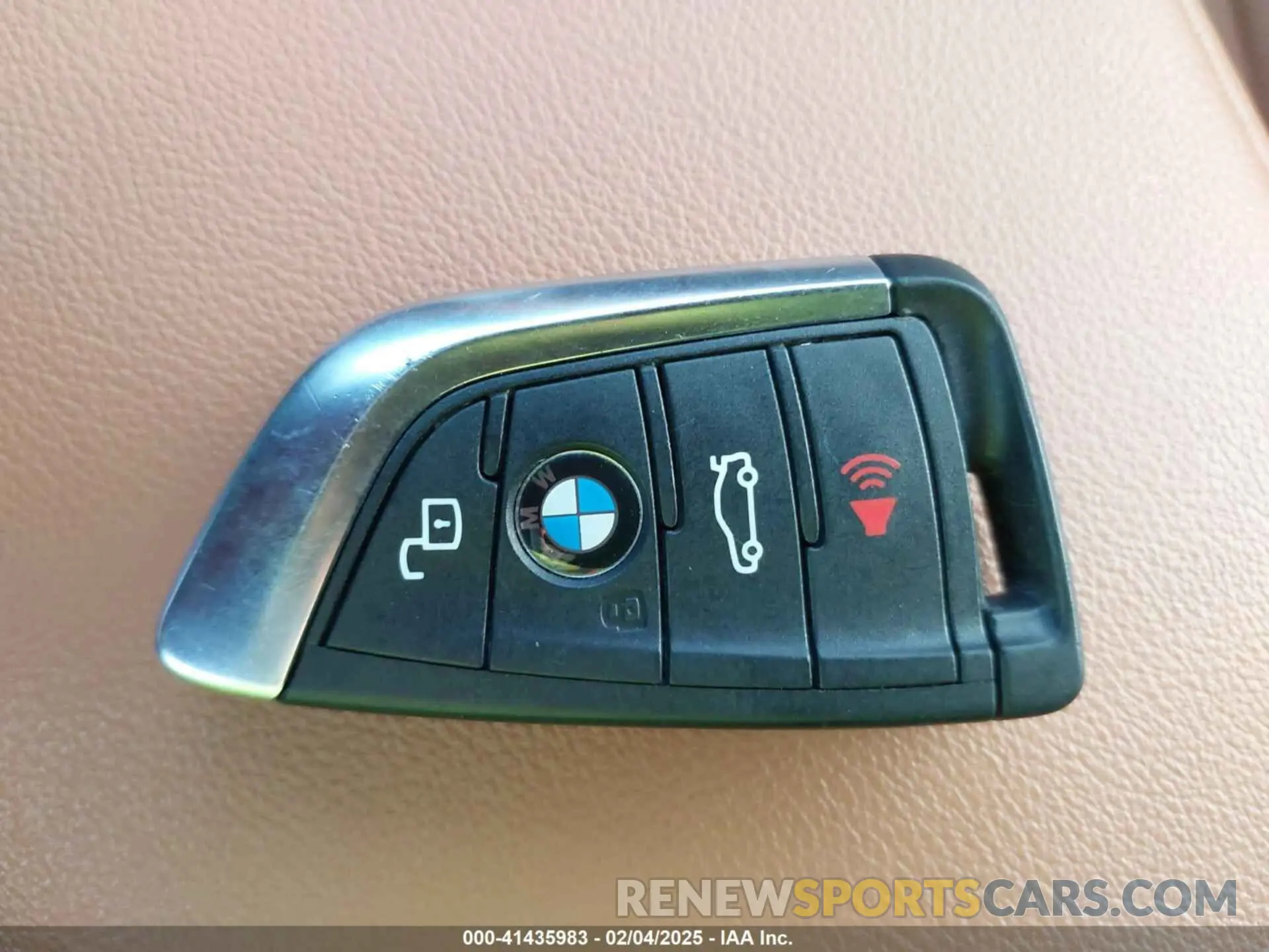 11 Photograph of a damaged car WBA23AT07RCP27372 BMW 4 SERIES 2024