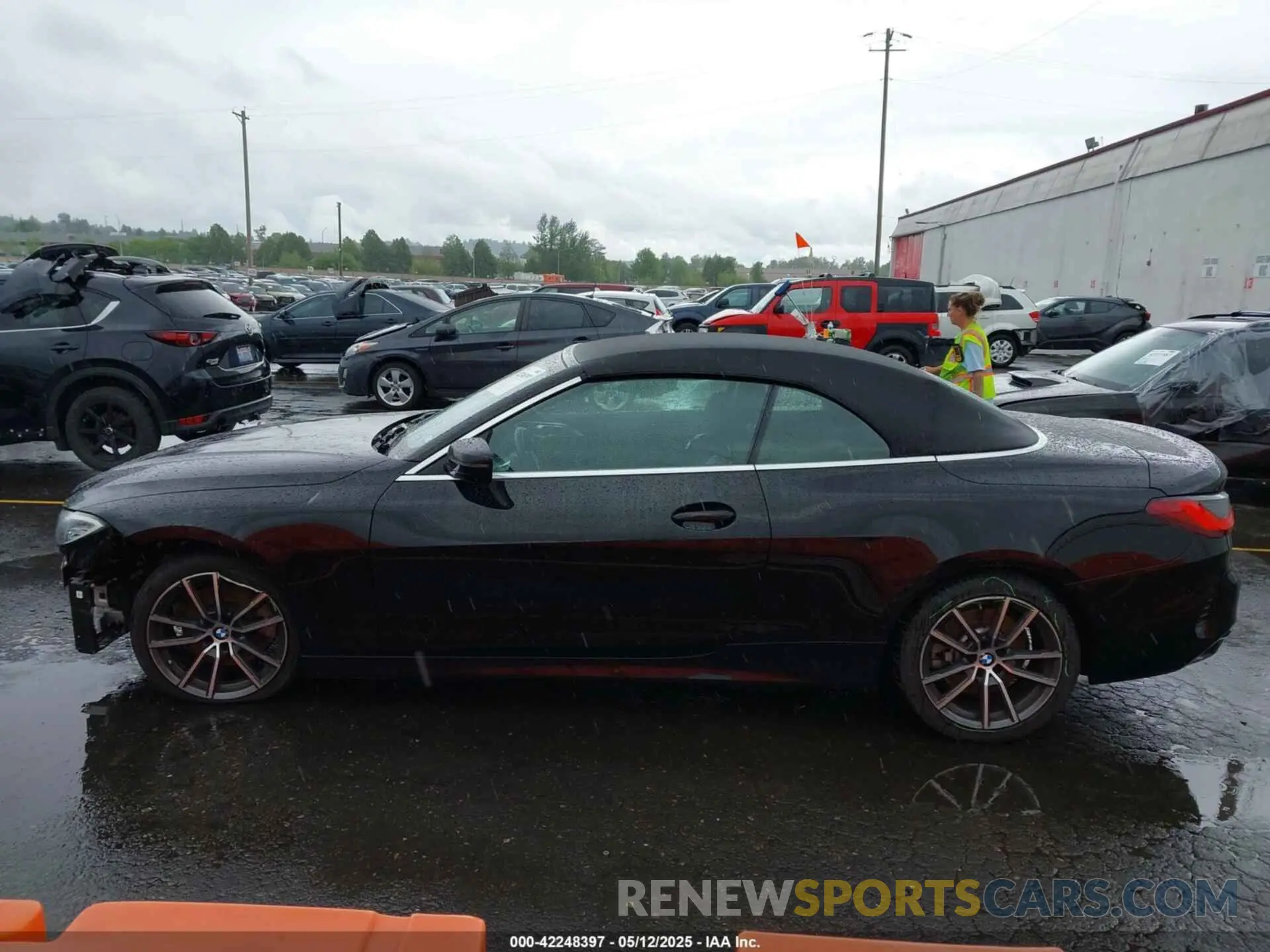 14 Photograph of a damaged car WBA23AT07RCP48366 BMW 4 SERIES 2024
