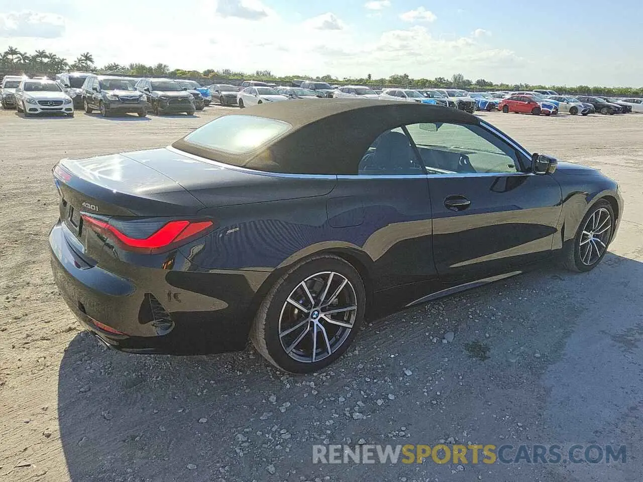 3 Photograph of a damaged car WBA23AT07RCR69286 BMW 4 SERIES 2024