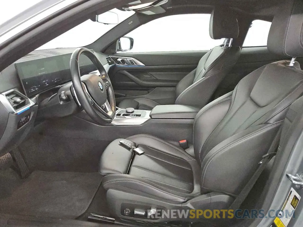 7 Photograph of a damaged car WBA53AP00RCN95904 BMW 4 SERIES 2024