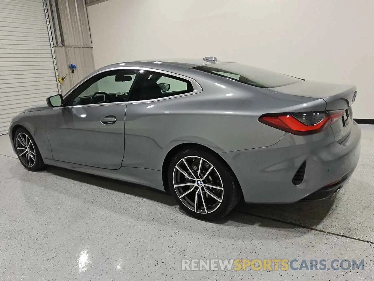 2 Photograph of a damaged car WBA53AP01RCR82185 BMW 4 SERIES 2024