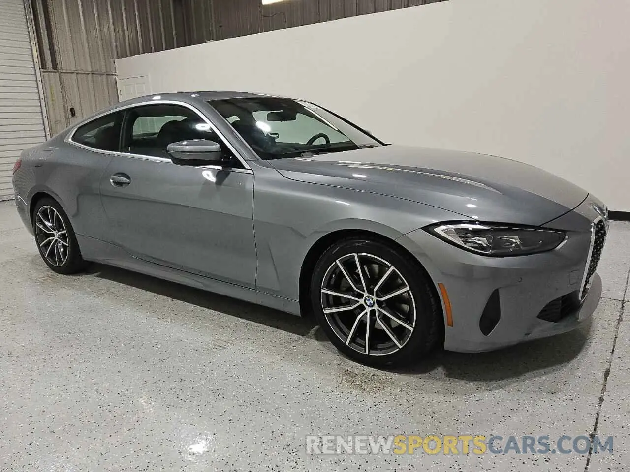 4 Photograph of a damaged car WBA53AP01RCR82185 BMW 4 SERIES 2024