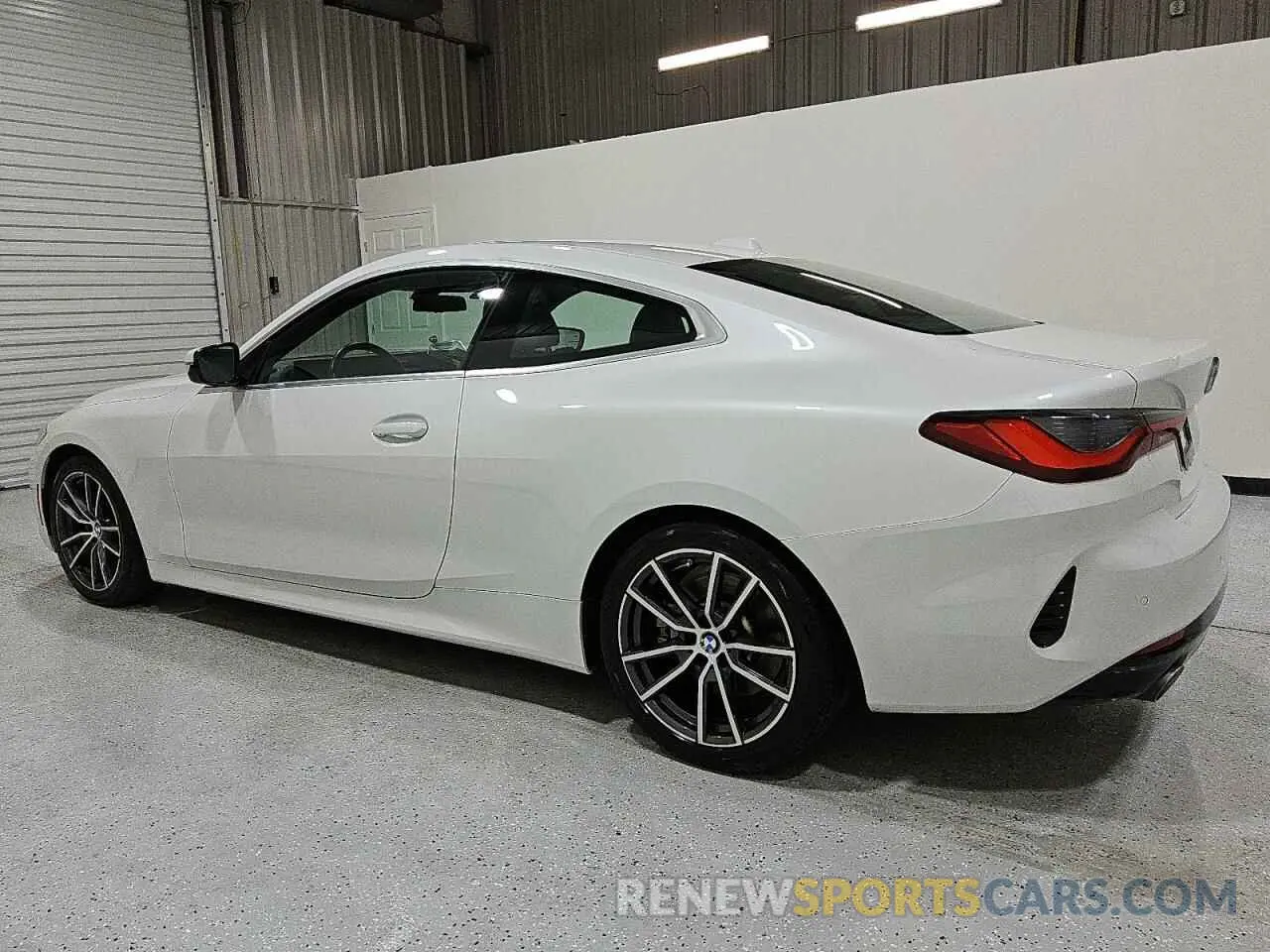 2 Photograph of a damaged car WBA53AP07RCR80599 BMW 4 SERIES 2024