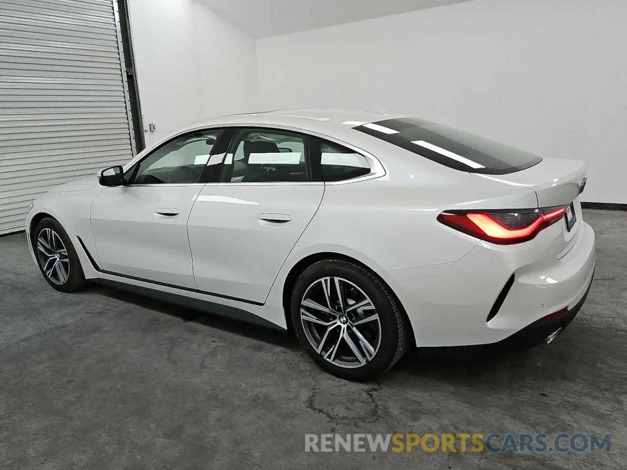 2 Photograph of a damaged car WBA63AV00RFT05585 BMW 4 SERIES 2024