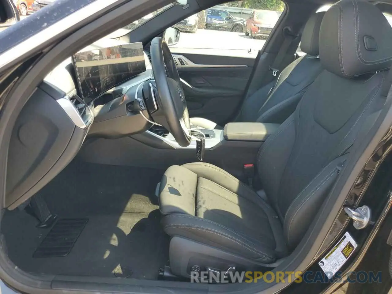 7 Photograph of a damaged car WBA63AV09RFT28816 BMW 4 SERIES 2024