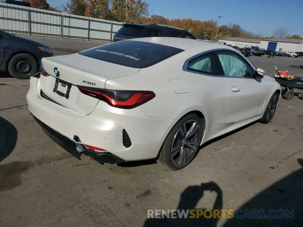 3 Photograph of a damaged car WBA73AP00RCP70208 BMW 4 SERIES 2024