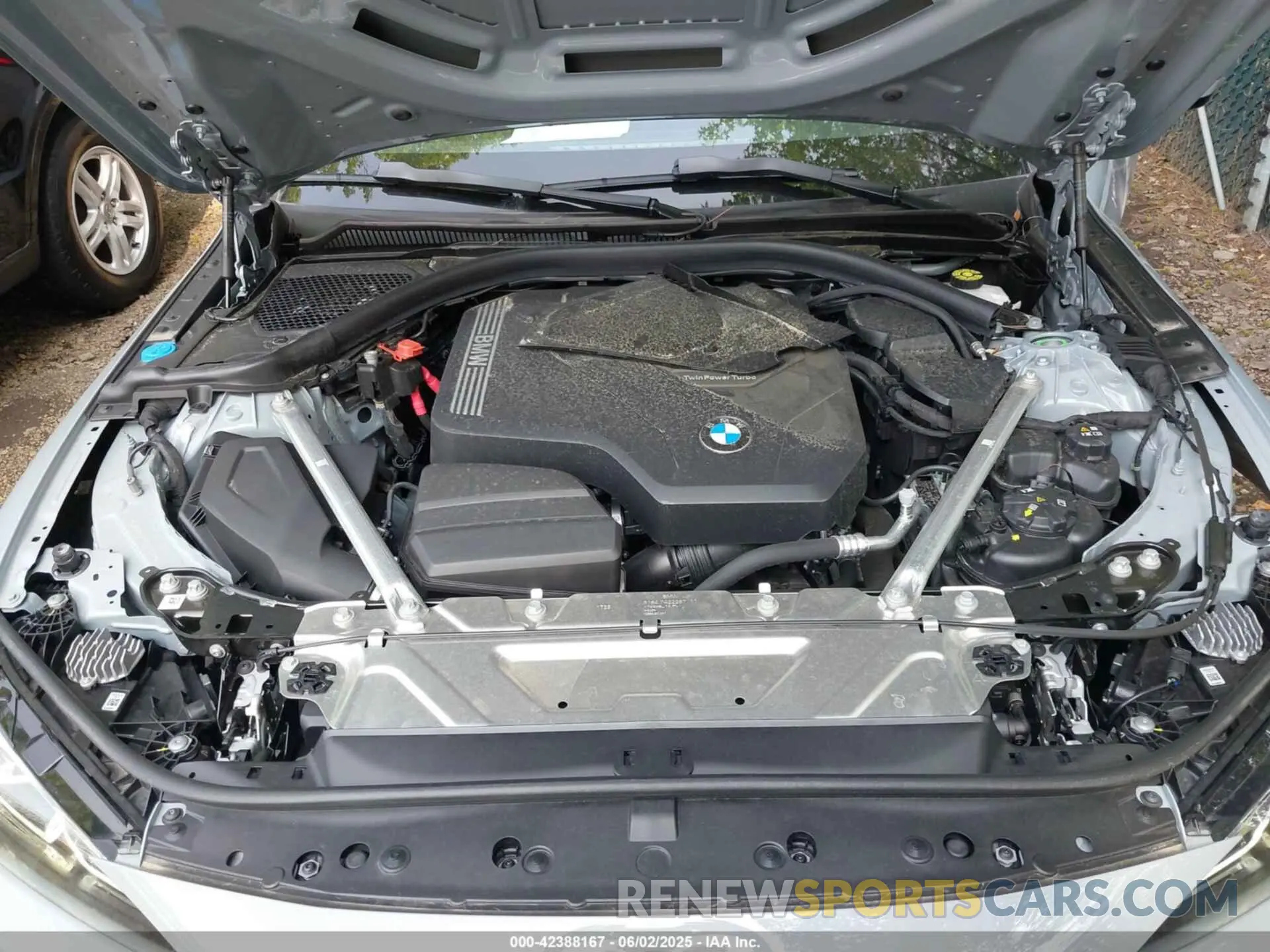 10 Photograph of a damaged car WBA73AP01RCP01608 BMW 4 SERIES 2024