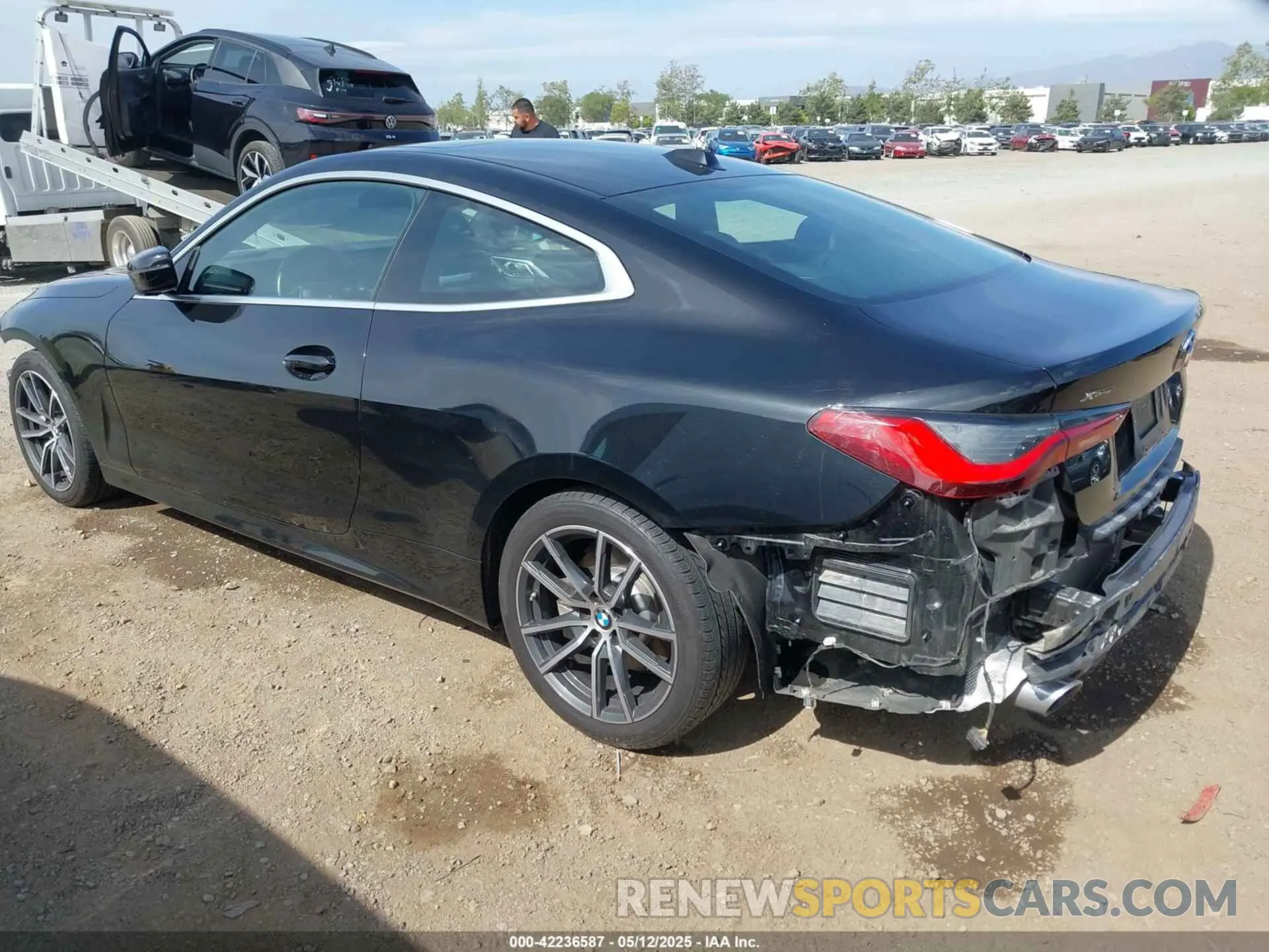 3 Photograph of a damaged car WBA73AP08RCR86940 BMW 4 SERIES 2024