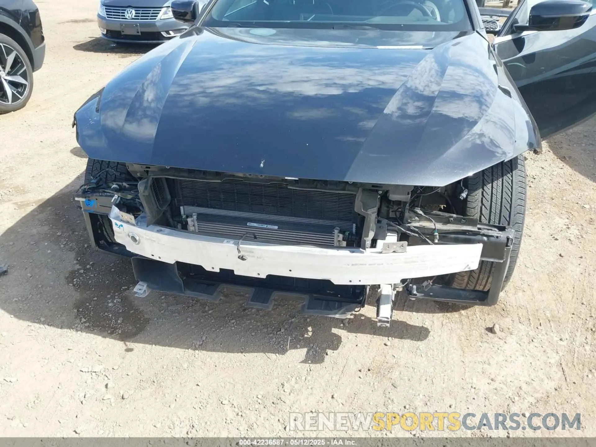 6 Photograph of a damaged car WBA73AP08RCR86940 BMW 4 SERIES 2024
