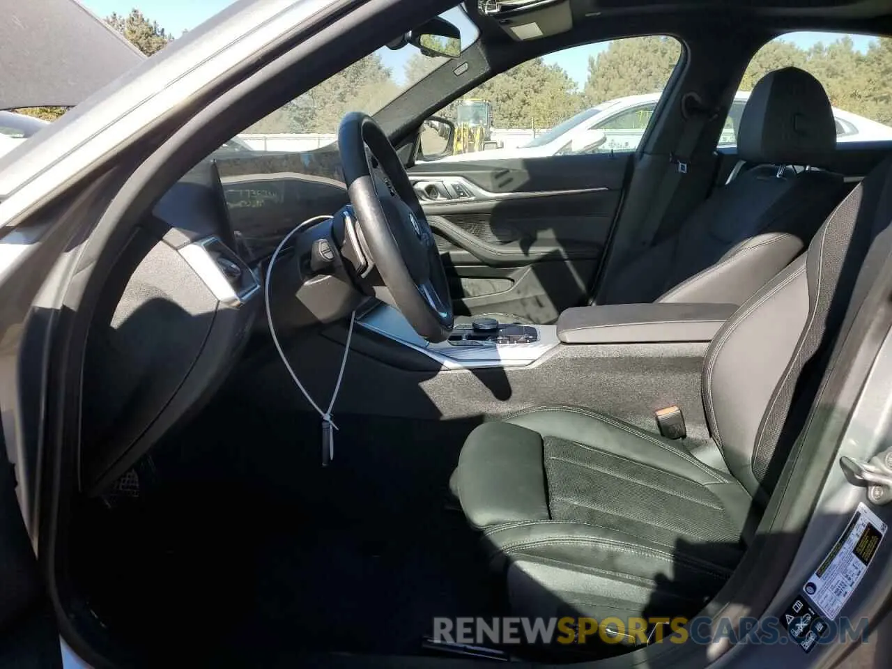 7 Photograph of a damaged car WBA73AV03RFT31909 BMW 4 SERIES 2024