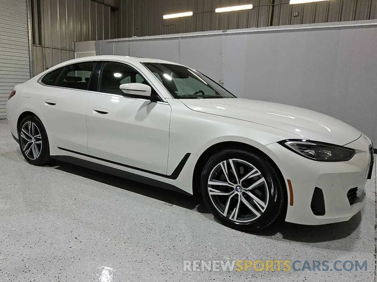 4 Photograph of a damaged car WBA73AV07RFR53638 BMW 4 SERIES 2024