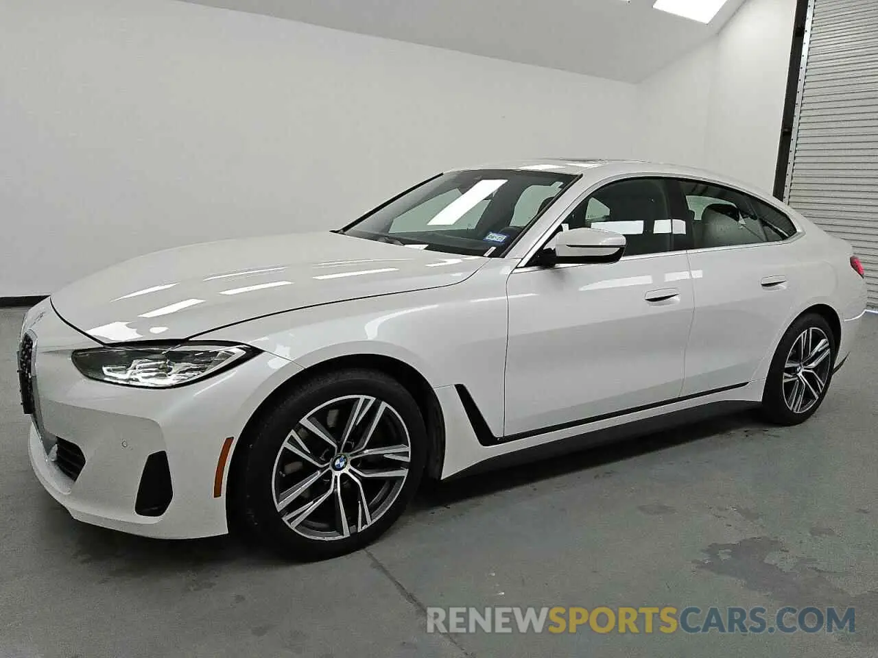 1 Photograph of a damaged car WBA73AV08RFT24325 BMW 4 SERIES 2024