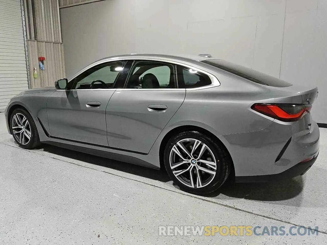 2 Photograph of a damaged car WBA73AV09RFS86054 BMW 4 SERIES 2024
