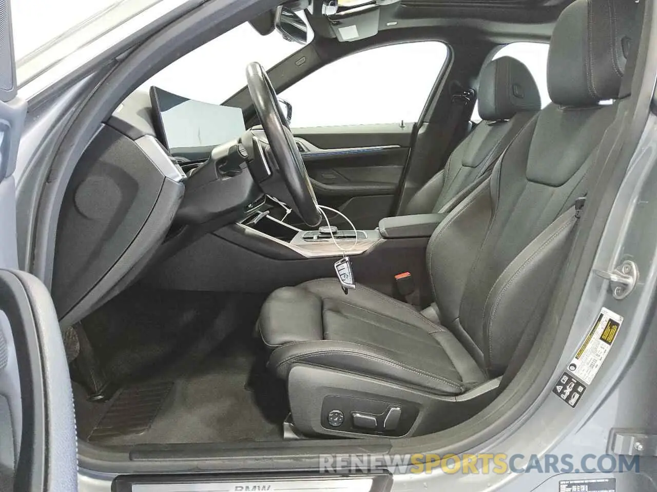 7 Photograph of a damaged car WBA73AV09RFS86054 BMW 4 SERIES 2024