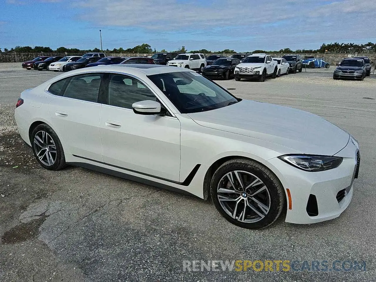 4 Photograph of a damaged car WBA73AV09RFT25113 BMW 4 SERIES 2024